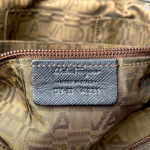 Salvatore Ferragamo Authentic Black Top Handle Bag Saffiano Leather EC - Picture 13 of 16